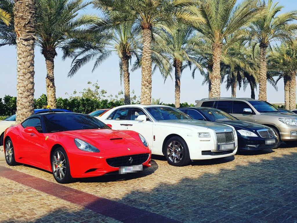 How Dubai’s Climate Affects Your Vehicle’s Performance